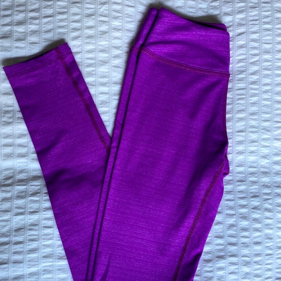 Beyond yoga leggings - Picture 2 of 2